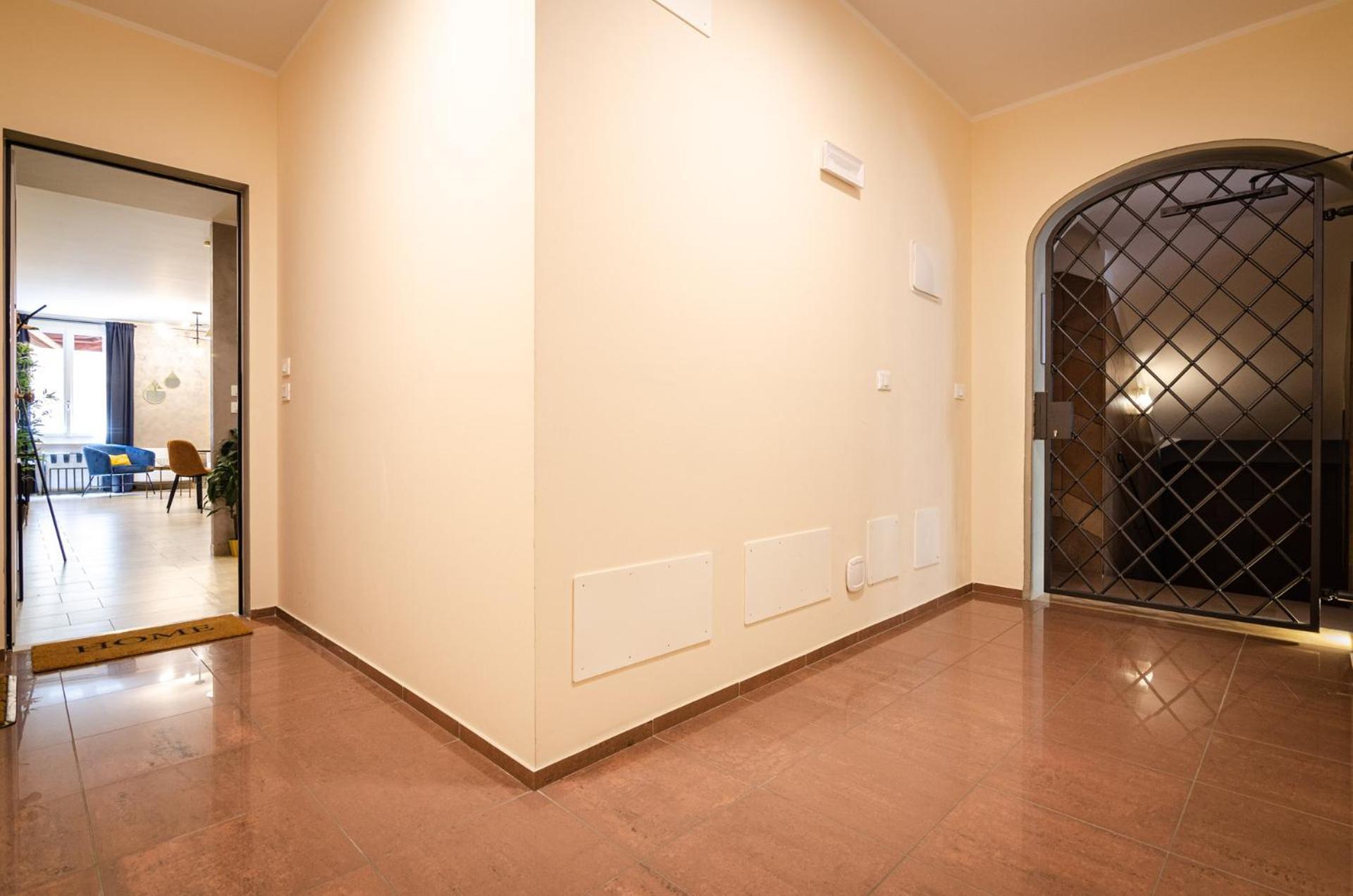 Goito Luxury Apartment, In The Historical Center Bologna Exterior photo